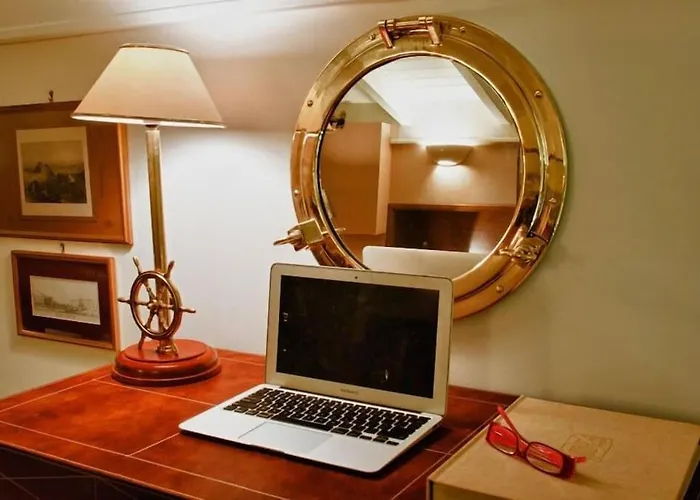 Acropolis Luxury House